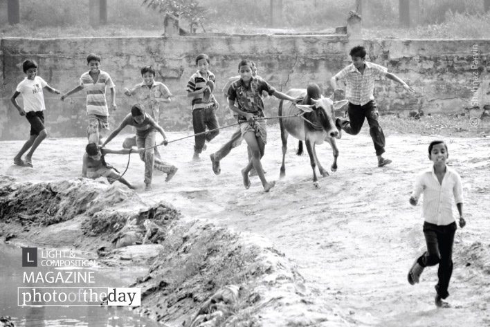 Photo of the Day | January 10 | Seasonal Cowboys, by Shahnaz Parvin