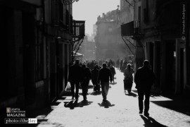 A Life without Burdens Anonymous Lives, by Fernando RodrÃguez - Street Photography, Photojournalism, Photography Award, Award Winning Photo, Fernando Rodriguez