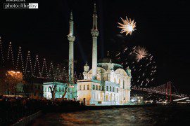 Splendid Fireworks! Splendid Fireworks! - Fireworks Photography, Art Photography, Photography Education, Online Photography Courses, Photo of the Day