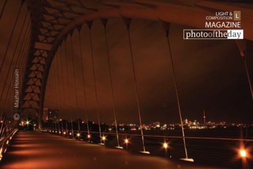 The Humber Bridge, by Mazhar Hossain - Night Photography, Photography Awards, Photo of the Day,  Art Photography, Online Photography Courses
