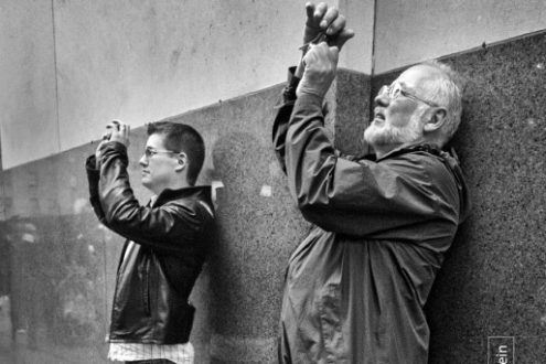 Looking On, by Keith Goldstein - Street Photography, Photojournalism, Documentary Photography, Photography Awards, Keith Goldstein