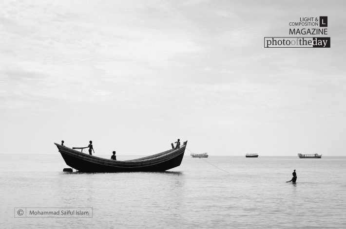 Life and the Sea, by Mohammad Saiful Islam Life and the Sea, by Mohammad Saiful Islam - Photojournalism, Black and White Photography, Photography Awards, Documentary Photography, Online Photography Courses