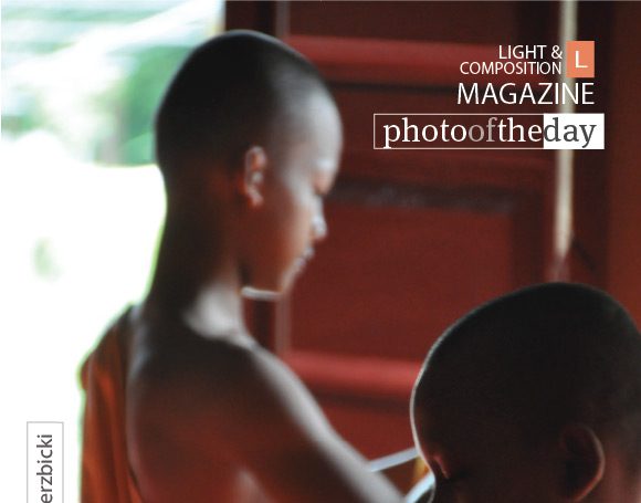 Folding a Robe, by Ryszard Wierzbicki - Photojournalism, Photography Awards, Travel Photography, Art Photography, Photo of the Day