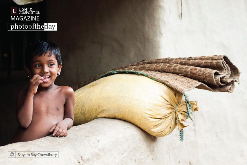 The Smile, by Satyam Roy Chowdhury - Candid Photography, Photo of the Day, Photography Awards, Art Photography, Photojournalism