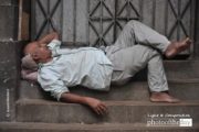 Street Photography, Photojournalism, Photography Awards, Mumbai, Ryszard Wierzbicki – Mumbai Siesta, by Ryszard Wierzbicki Mumbai Siesta, by Ryszard Wierzbicki - Street Photography, Photojournalism, Photography Awards, Mumbai, Ryszard Wierzbicki