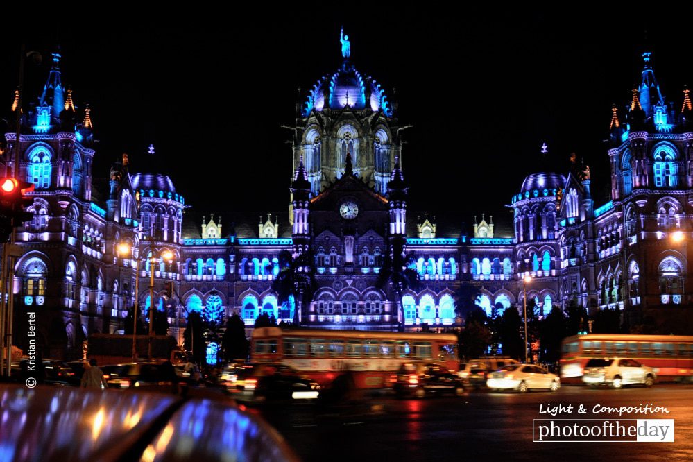 Mumbai Railway Station, by Kristian Bertel Mumbai Railway Station, by Kristian Bertel - Night Photography, Photojournalism, Award Winning Photography, Mumbai Railway Station, Kristian Bertel