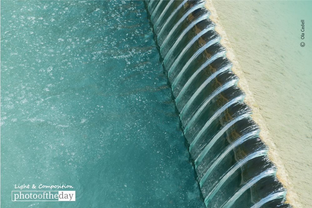 Annecy Le Thiou Floodgate, by Ola Cedell Annecy Le Thiou Floodgate, by Ola Cedell - Photo of the Day, Photojournalism, Photography Awards, Landscape Photography,  Award Winning Photography
