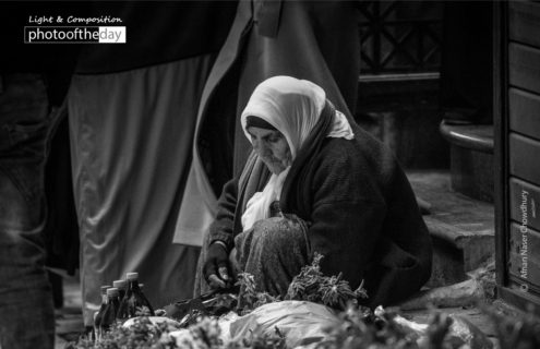 Age Knows No Limit, by Afnan Naser Chowdhury - Street Photography, Photojournalism, Photography Awards, Photo of the Day, Jerusalem