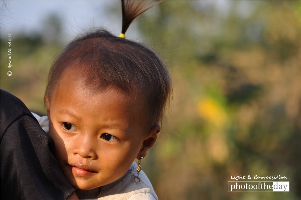 Ponytail, by Ryszard Wierzbicki Ponytail, by Ryszard Wierzbicki - Photojournalism, Candid Photography, Award Winning Photography, Photography Awards, Ryszard Wierzbicki