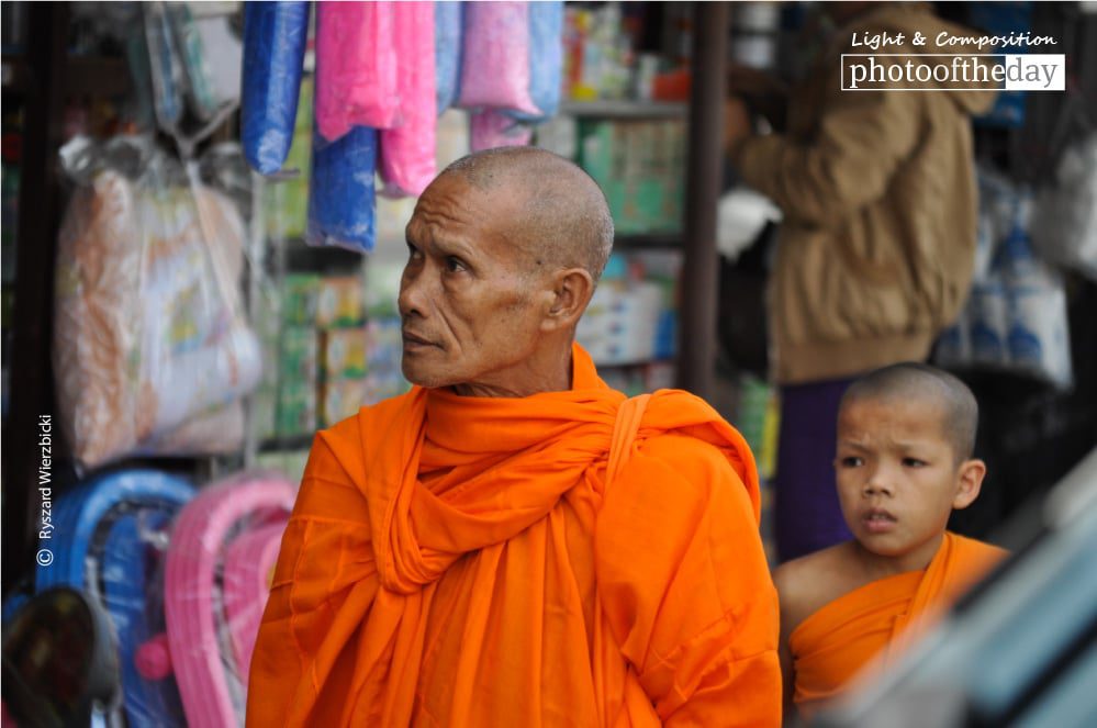 Monks in the Market, by Ryszard Wierzbicki Monks in the Market, by Ryszard Wierzbicki - Travel Photography, Photojournalism, Award Winning Photography, Ryszard Wierzbicki, Photo of the Day