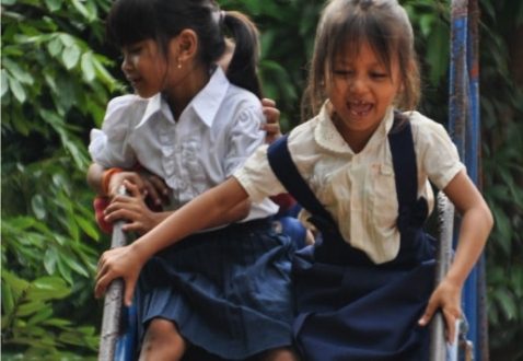 Sliding Girls, by Ryszard Wierzbicki - Photojournalism, Photography Awards, Travel Photography, Children Photography, Ryszard Wierzbicki