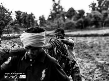 Shifting Engine by Lavi Dhurve - Documentary Photography, Award Winning Photography, Photojournalism,  Rural Life Photography,  India Photography