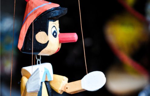 A Balinese Woman by Ryszard Wierzbicki - Portrait Photography, Photo of the Day, Award Winning Photography, Balinese Photography, Art Photography