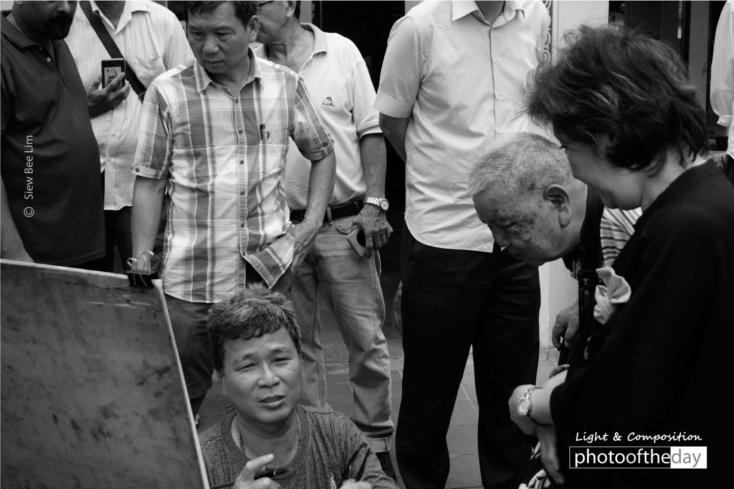 A Painter by Siew Bee Lim - Street Photography, Photography Awards, Photo of the Day, Online Photography Courses, Photography Education