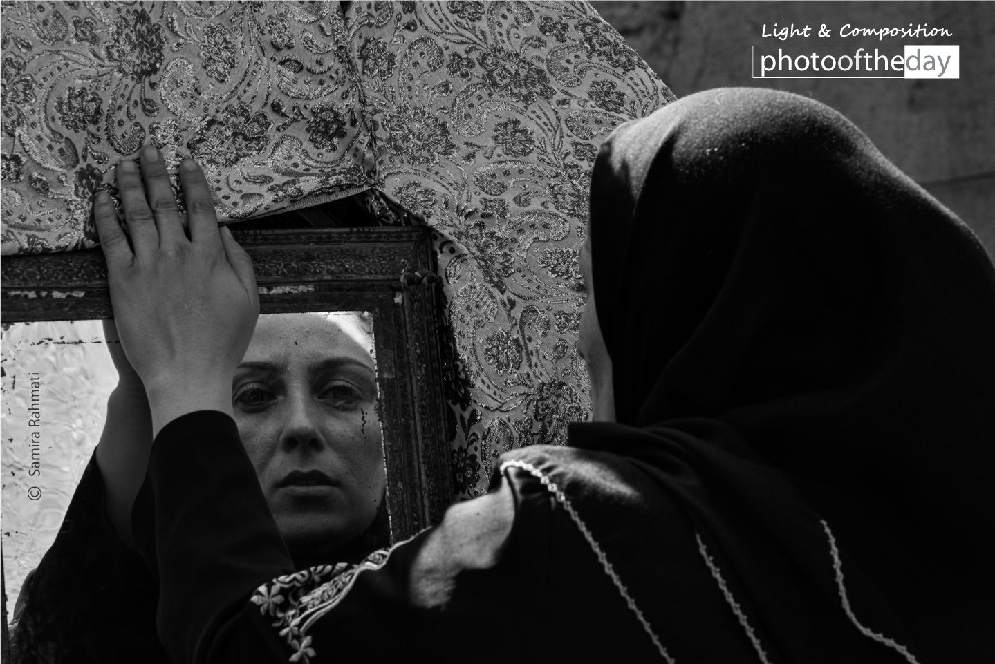 The Secret of the Mirror by Samira Rahmati - Photojournalism, Portrait Photography, Award Winning Photography, Photography Awards, Art Photography