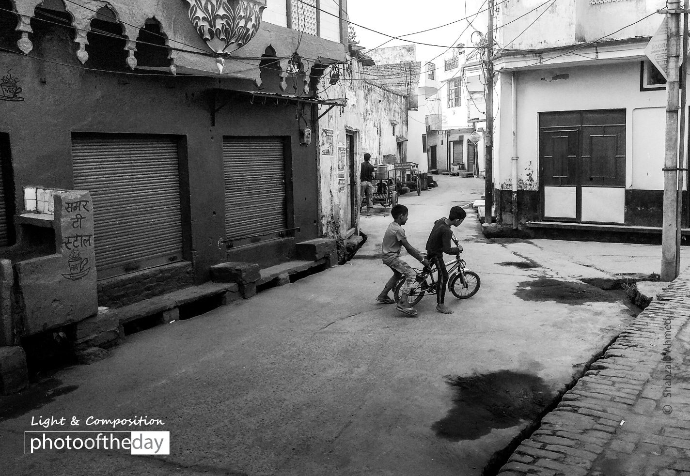 Leading Lines and Childrens by Shahzaib Ahmed Leading Lines and Childrens by Shahzaib Ahmed - Street Photography, Award Winning Photography, Photo of the Day, Art Photography, Photography Awards