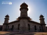 The Magnificent Mausoleum by Dipsankar Saha - Architectural Photography, Photojournalism, Photography Awards, Art Photography, Online Photography Courses