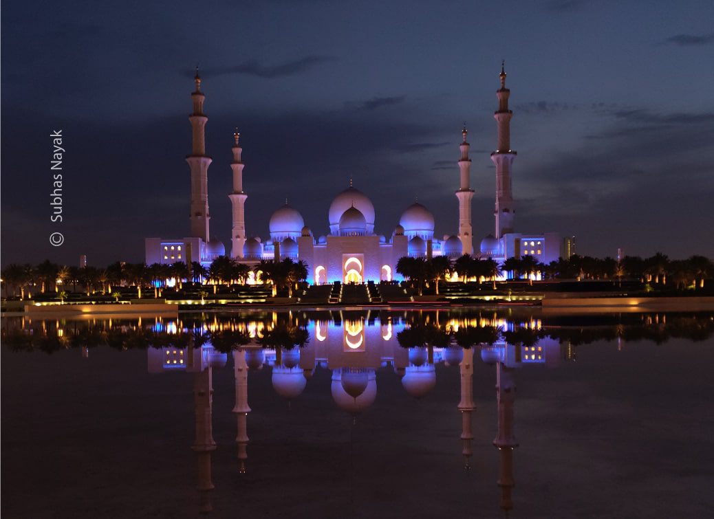 Glittering by Subhas Nayak Glittering by Subhas Nayak - Night Photography, Photography Awards, Photo of the Day, Art Photography, Online Photography Courses