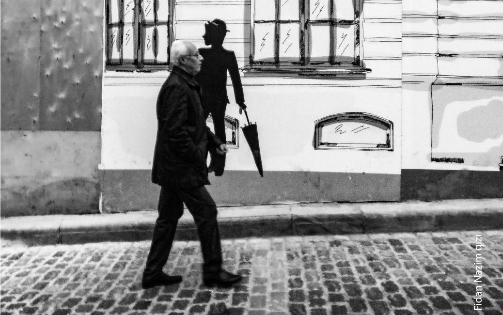 Walking Men by Fidan Nazim Qizi - Street Photography, Photojournalism, Photography Awards, Art Photography, Fidan Nazim Qizi