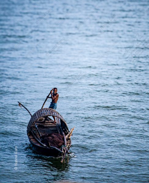 The Oarsman and the Wicker Boat - Fine Art Photography Print, Limited Edition Photography, Giclée Print,  High-End Photography, Art Photography Collector