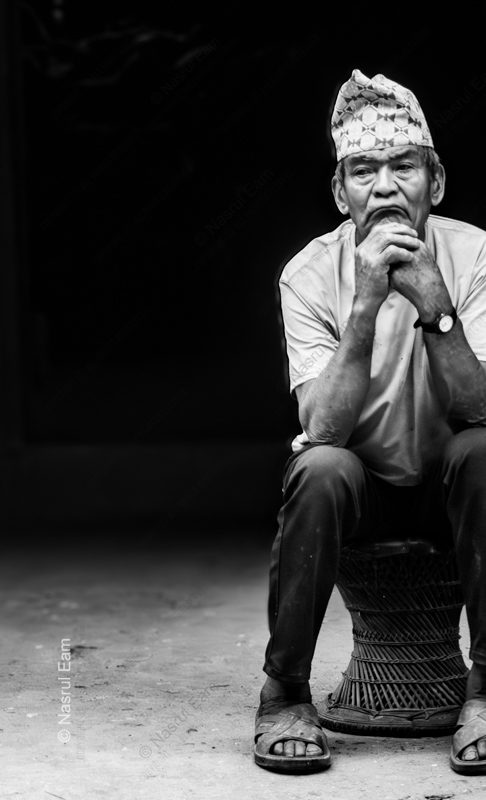 Contemplation in Shadow