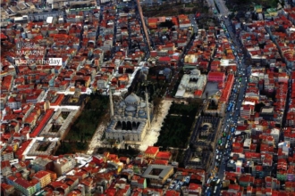 Fatih Camii by Ersavaş Güdül
