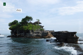 Tanah Lot by Greg Goodman