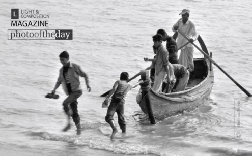 Safe Landing, by Shahnaz Parvin - Photojournalism, Documentary Photography, Black and White Photography, Photo of the Day, Shahnaz Parvin