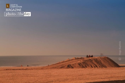 Scheveningen Dune, by Hugo Baptista - Photography Awards, Minimalist Photography, Photo of the Day, Online Photography Courses, Art Photography