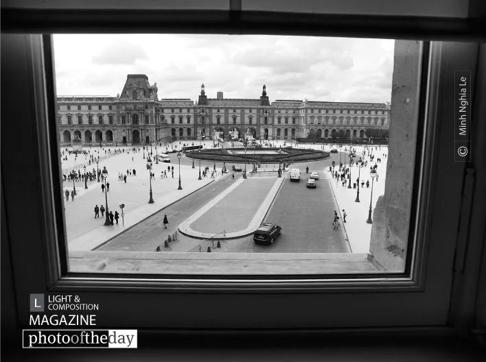 Frame in frame, by Minh Nghia Le - Photojournalism, Black and White Photography, Art Photography, Photography Awards, Photo of the Day