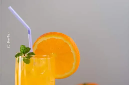 Fresh Orange Juice by Diep Tran