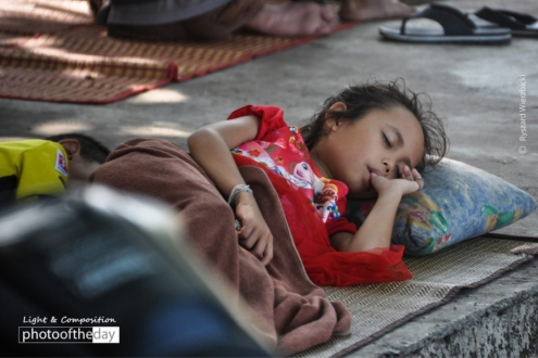 Sleep, by Ryszard Wierzbicki - Photojournalism, Photography Awards, Travel Photography, Photo of the Day, Ryszard Wierzbicki