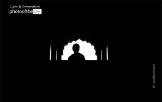 Mystery in a Historic Place by Sandhya Kumari