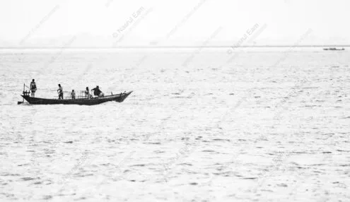 Passengers on the Open River Crossing