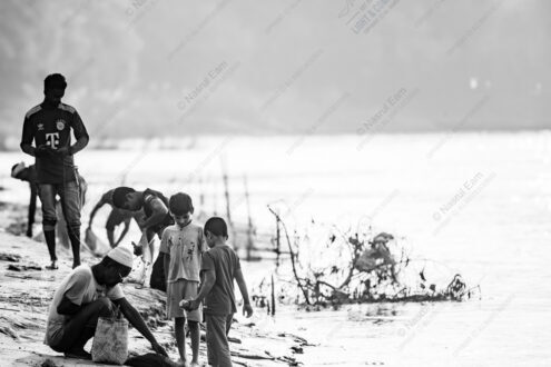 Shoreline Gathering, Children and the River