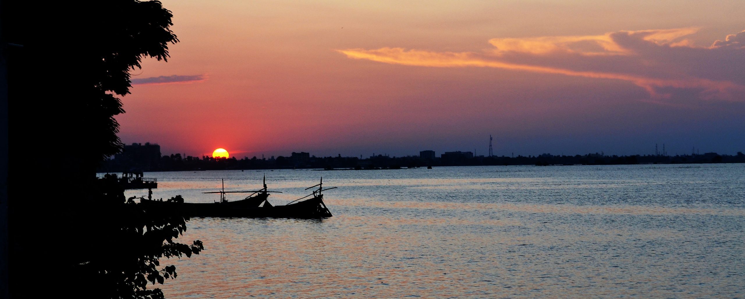 Sunset over the Ganges by Pranav Sahi
