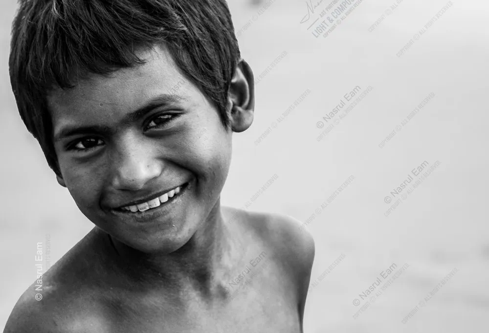 Unburdened Smile: A Glimpse of Pure Joy