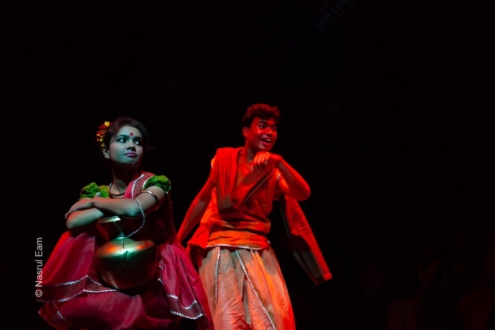 Performers in Crimson and Gold