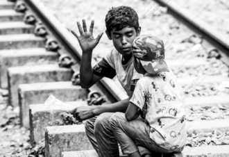 A Lesson by the Tracks