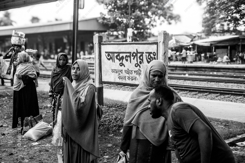 Travelers at the Abdulpur Junction