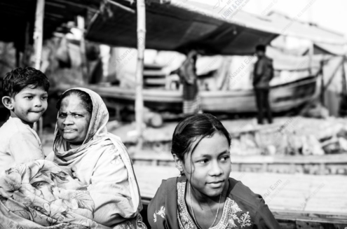 Three Gazes, Korail-Bosti