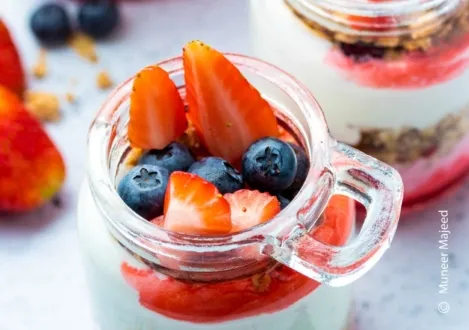 Berry Yoghurt Parfait by Muneer Majeed - Food Photography, Photography Awards, Photo of the Day, Muneer Majeed, Light & Composition