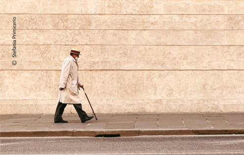 An Elegant Man by Stefania Primicerio - Street Photography, Photojournalism, Art Photography, Photo of the Day, Stefania Primicerio